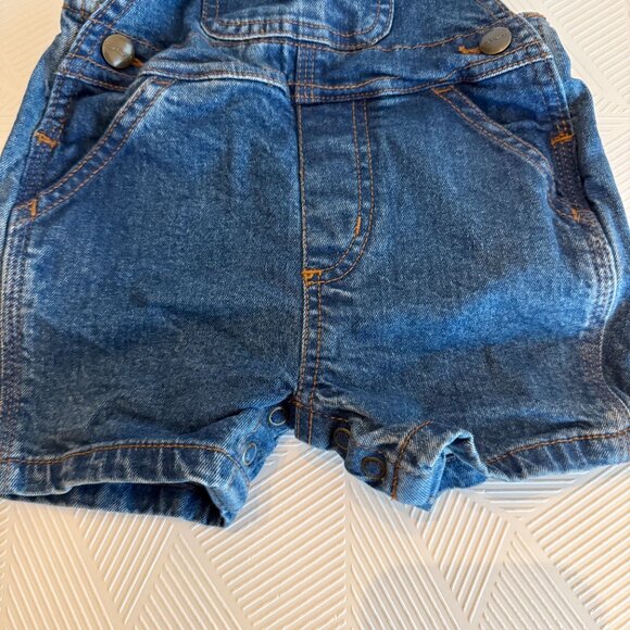 Carhartt Baby Denim Short Overalls Size 3 Months Classic Blue Jean Romper Logo - Picture 8 of 9